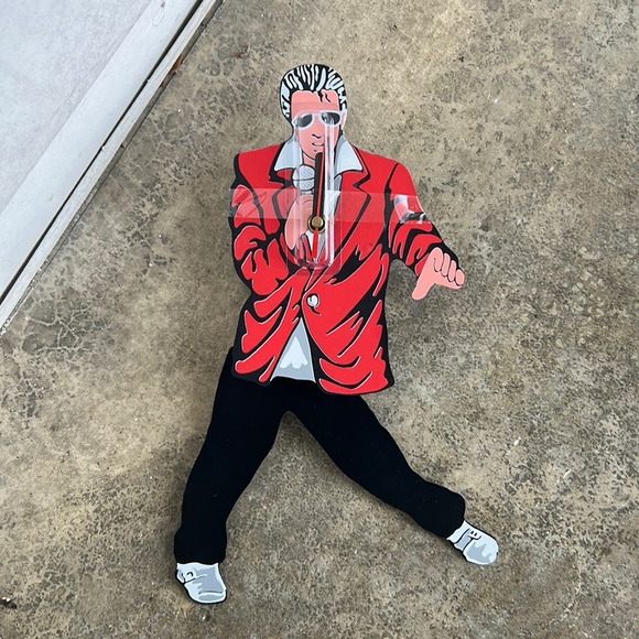 Elvis Presley vintage pendulum clock new in box 1990s - Picture 1 of 6